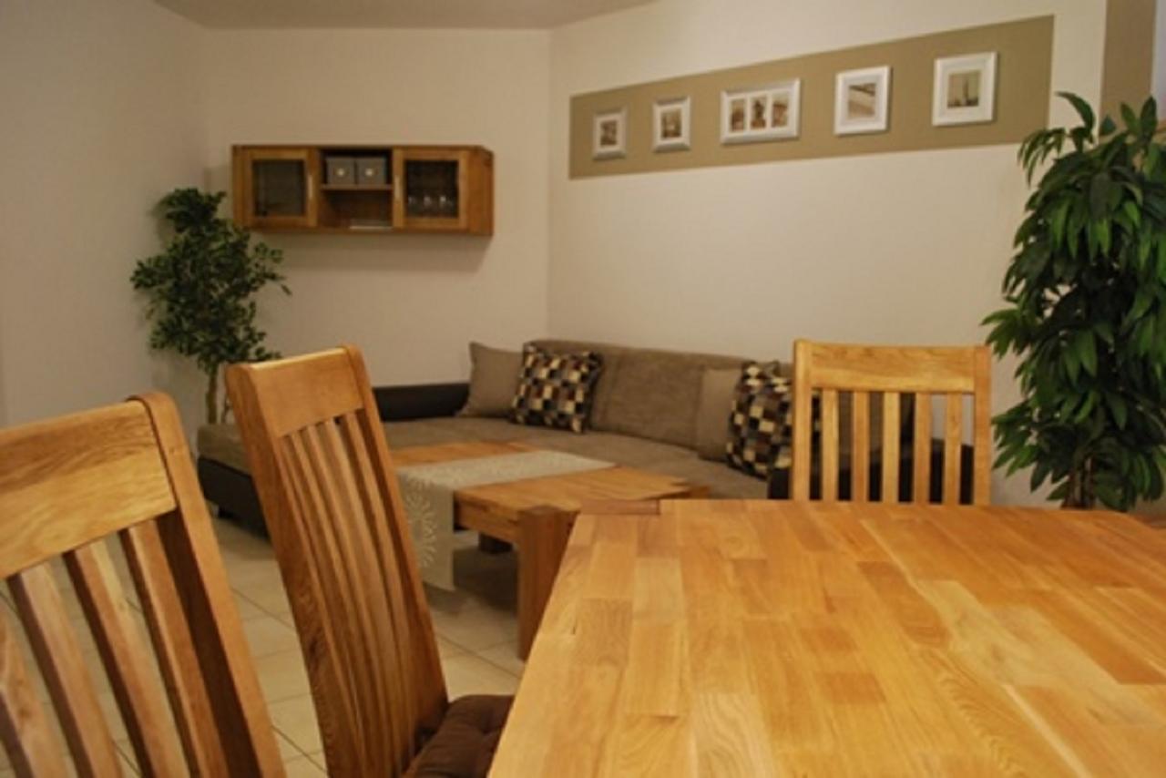 Ferienwohnung Am Mainradweg - Beuerlein Martin Kolitzheim Esterno foto